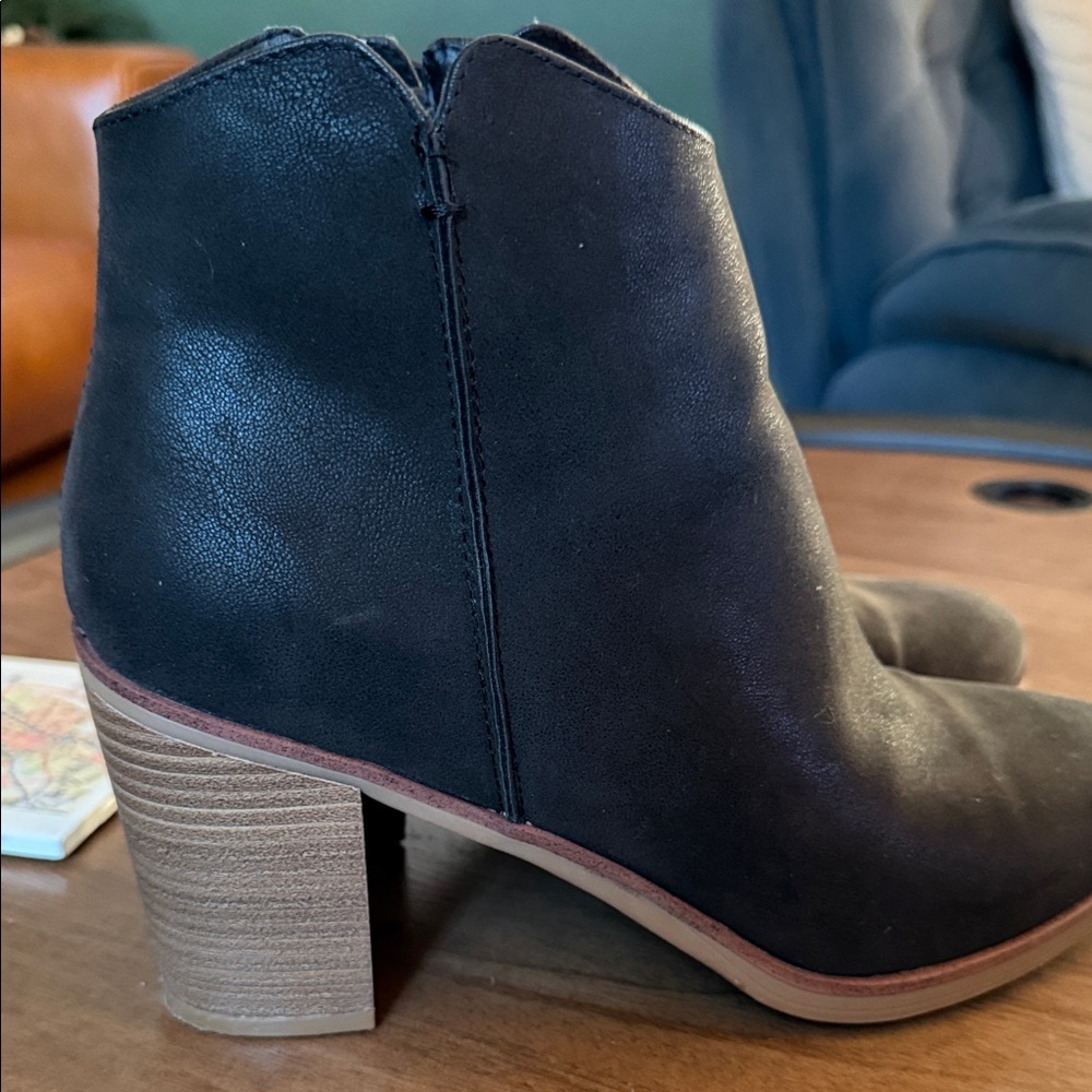 Women’s Black Ankle Booties